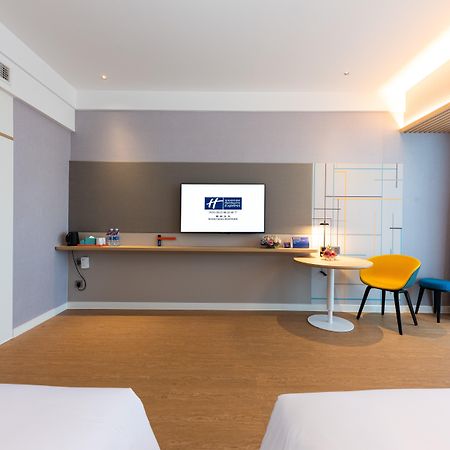 Holiday Inn Express Nanchang Riverside By Ihg Экстерьер фото