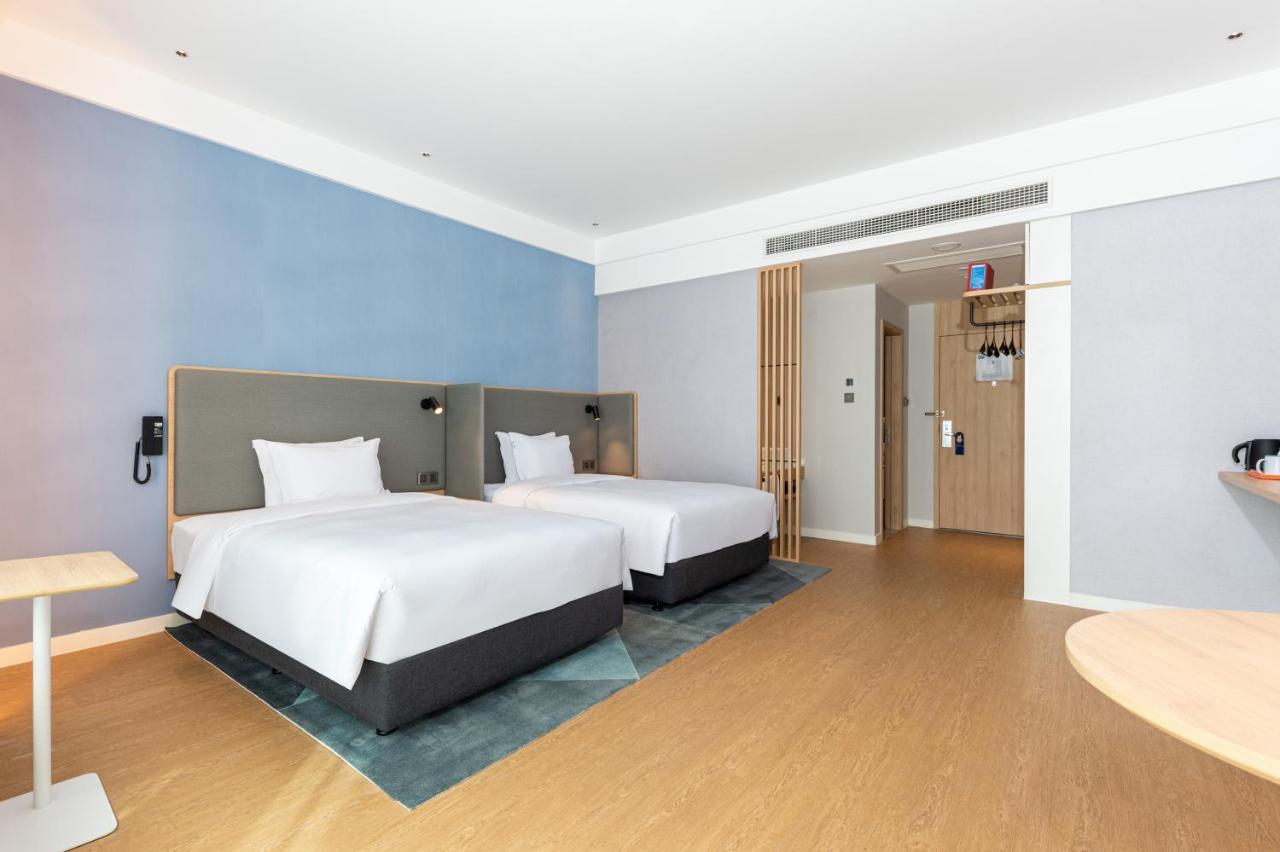 Holiday Inn Express Nanchang Riverside By Ihg Экстерьер фото